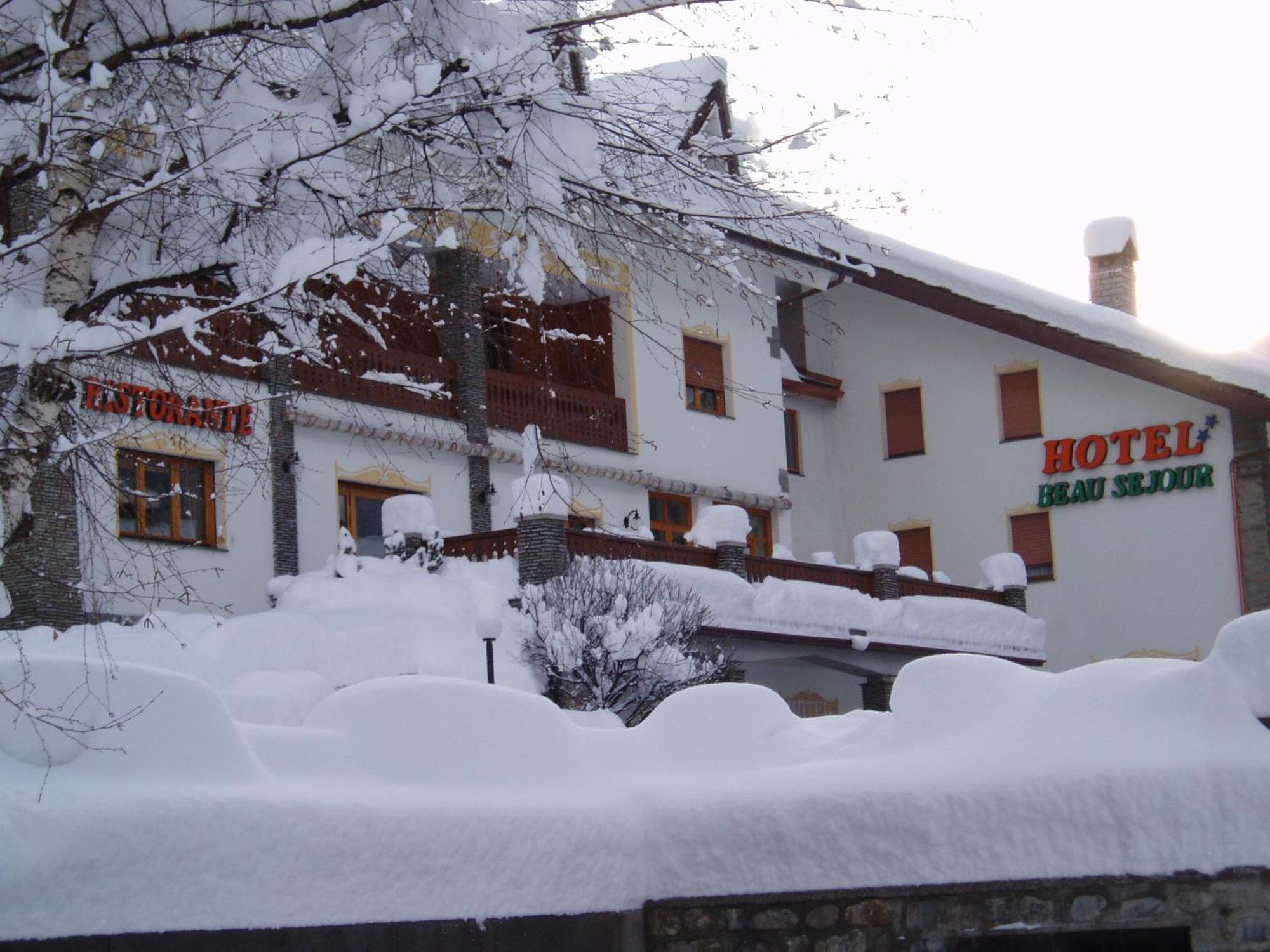 Hotel Beau Sejour Pré-Saint-Didier Exterior photo