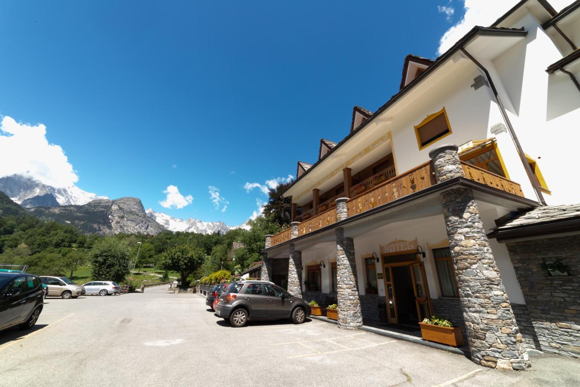 Hotel Beau Sejour Pré-Saint-Didier Exterior photo